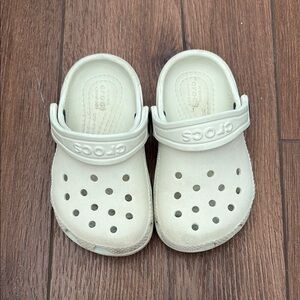 Crocs Kids Classic Clog Linen